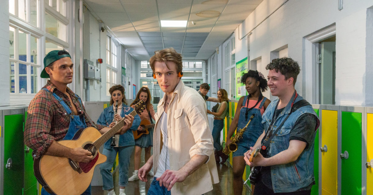 WEST END Footloose Five Fifty Five